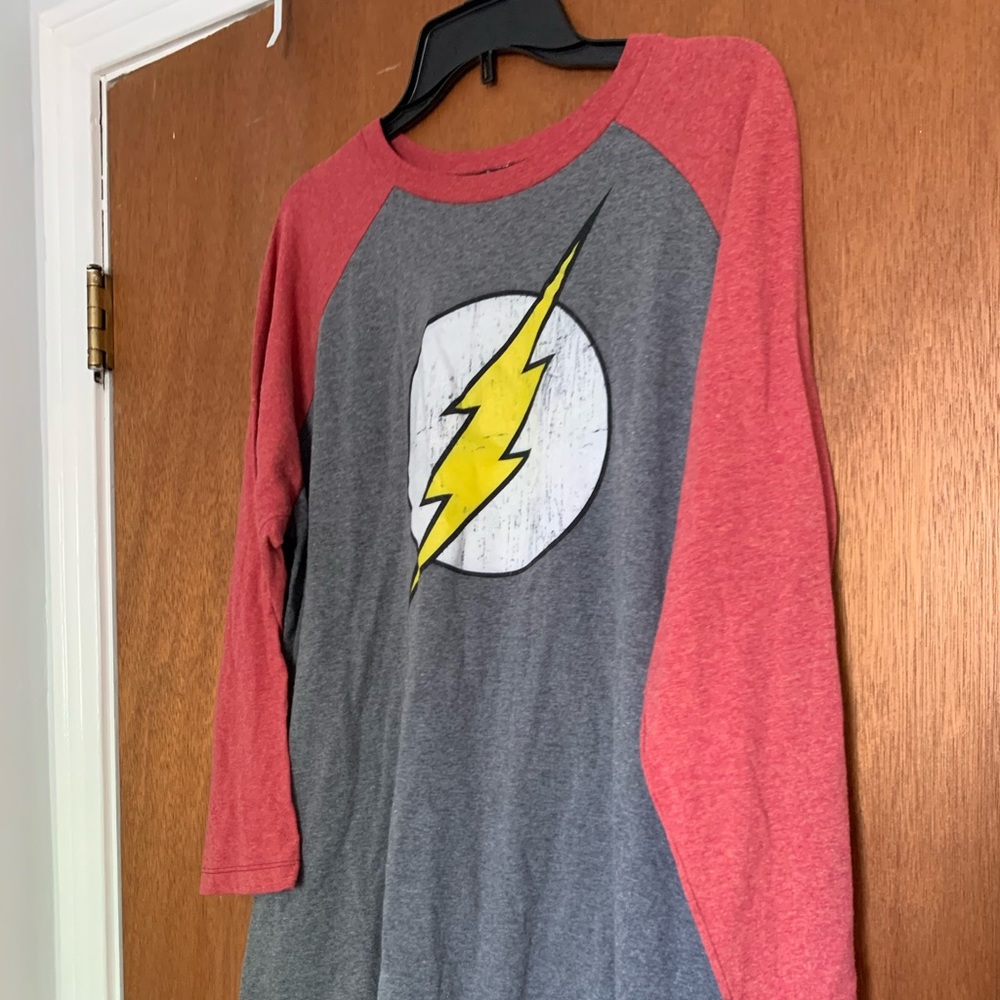 DC Comics Flash Ragland tee. Unisex XL.